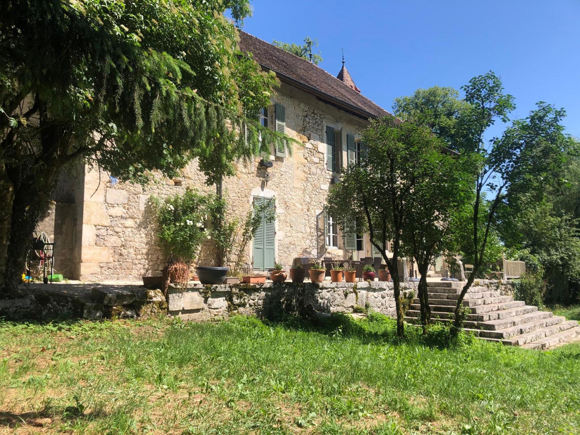 Domaine Du Tres-Haut - Chateau De Montanges المظهر الخارجي الصورة